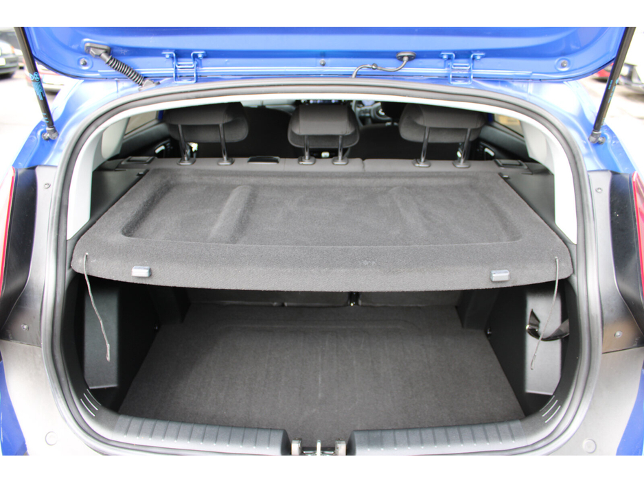 2023 Hyundai Bayon - image 13