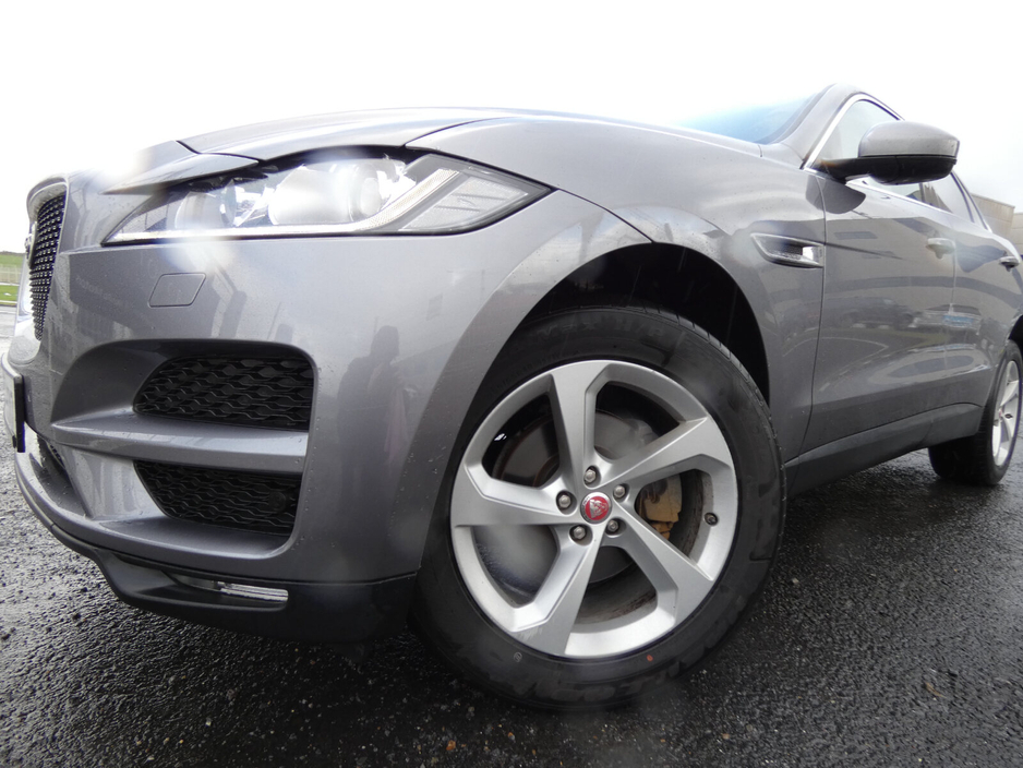 2020 Jaguar F-Pace RWD 2.0 D 180PS Chequered Flag Auto €26,950