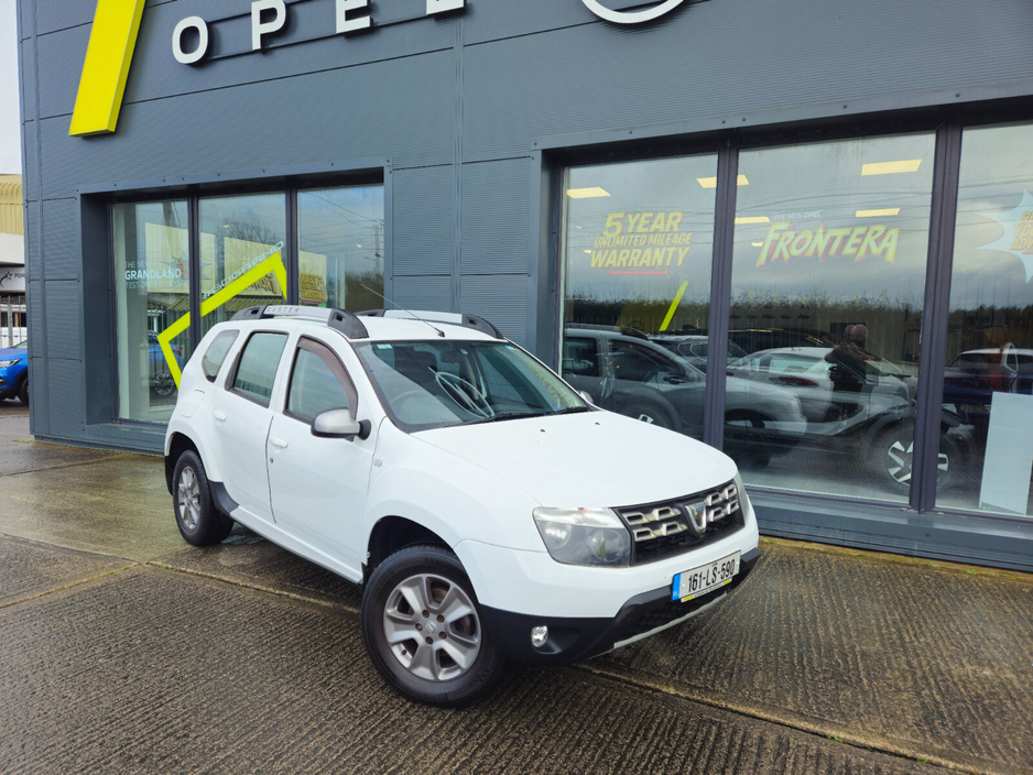 2016 Dacia Duster 1.5 dCi 110 SIGNATURE €9,000