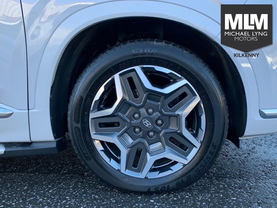 2023 Hyundai Santa Fe Premium Phev 5DR Auto €44,995