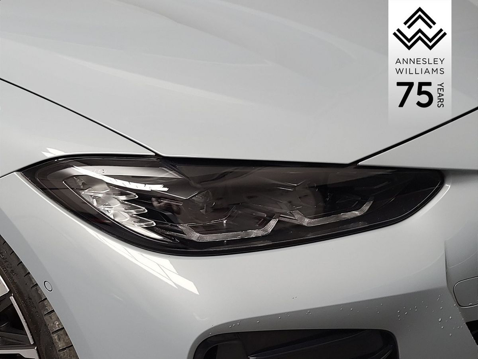 2021 BMW 4 Series - image 4