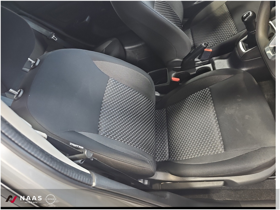 2022 Nissan Micra - image 21