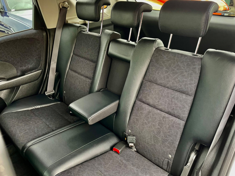 2014 Honda Shuttle - image 20