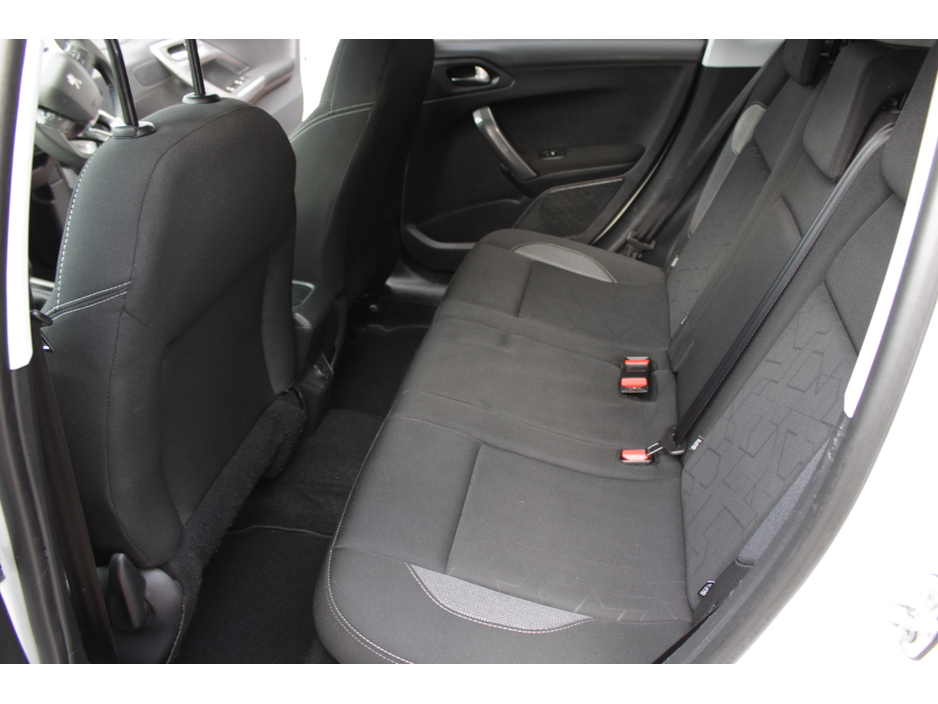 2019 Peugeot 2008 1.2 PURETECH ACTIVE5DR ESTATE // IMMACULATE CONDITION THROUGHOUT // BUY WITH CONFIDENCE AA AND SIMI APPREOVED DEALER 2026 // FINANCE ARRANGED // ALL TRADE INS WELCOME // €11,950