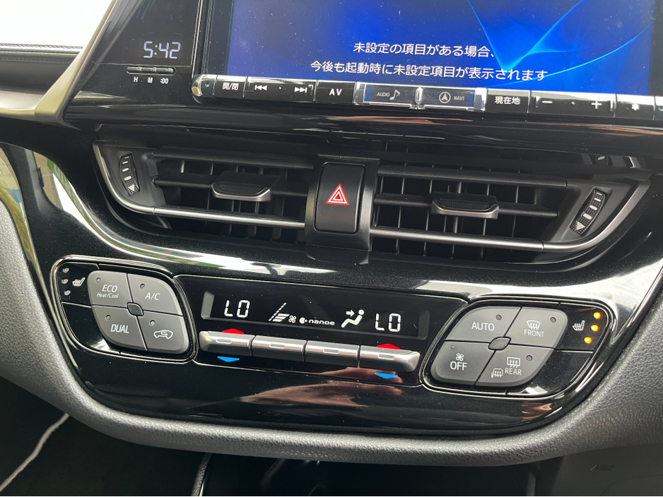 2019 Toyota C-HR - image 17