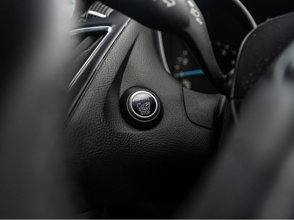 2017 Ford Focus 172 Focus 1.0 ST-Line/High spec/Low mls/1yr warran €12,888