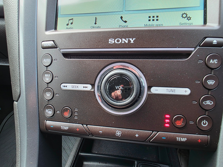 2018 Ford Mondeo - image 16