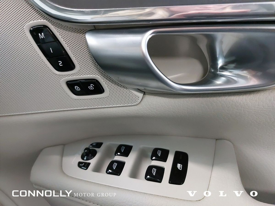 2020 Volvo V90 D4 Momentum Auto €384pm €34,945