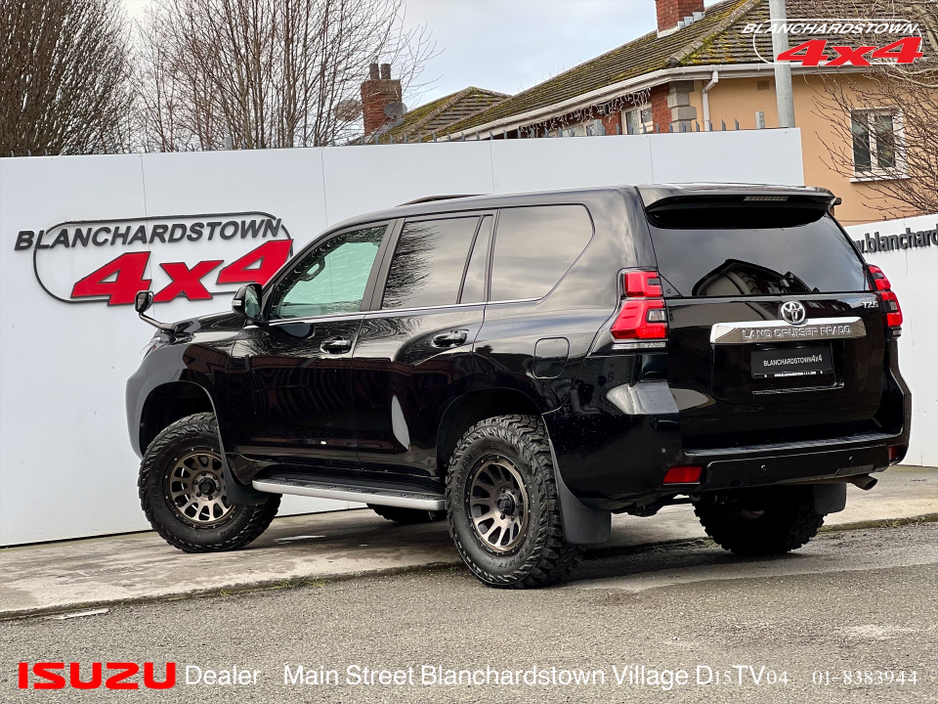 2022 Toyota Landcruiser PRADO 4x4 BOSS