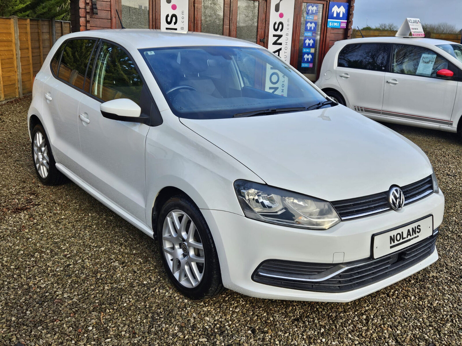 2016 Volkswagen Polo - image 5
