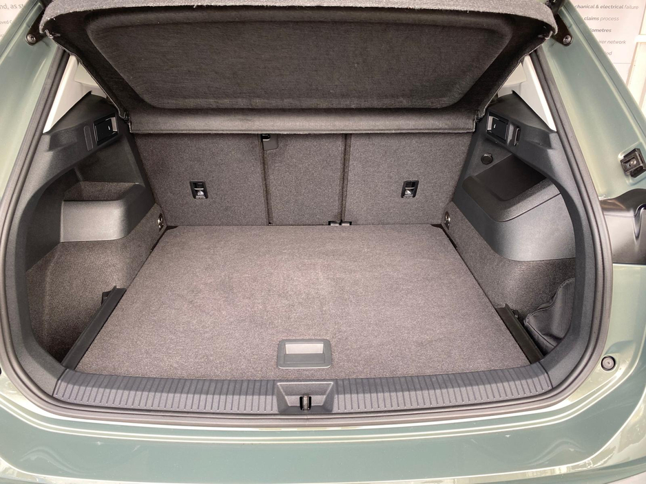 2024 Volkswagen Tiguan - image 26