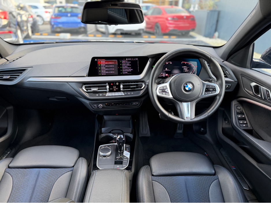 2021 BMW 1 Series - image 39