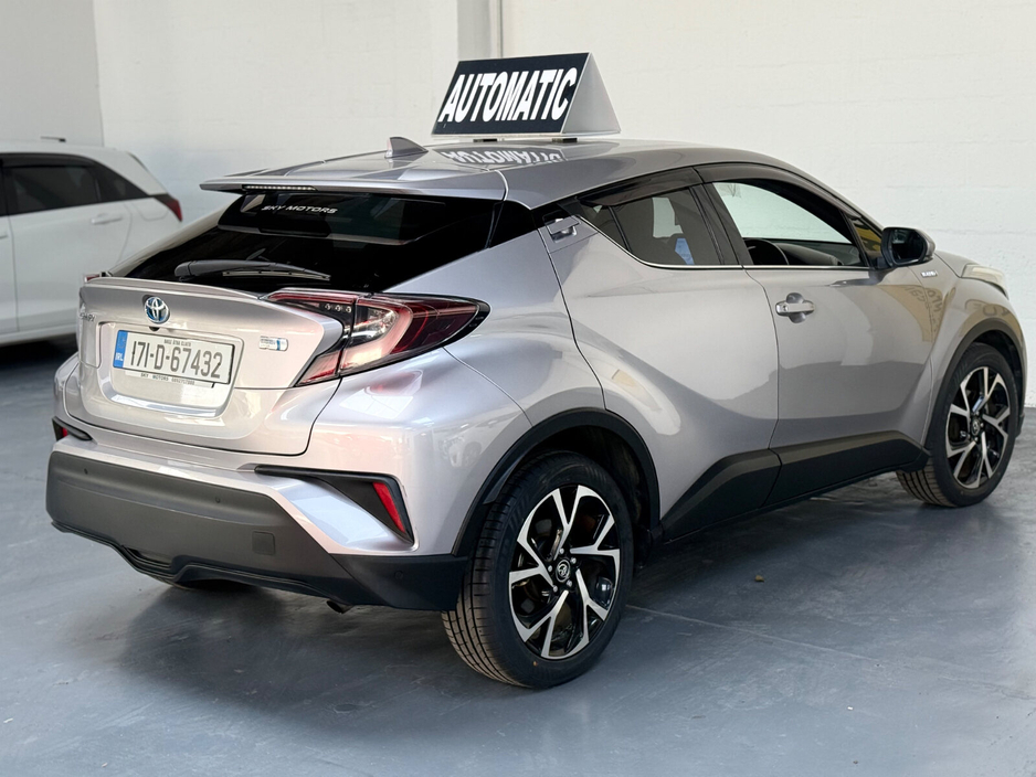 2017 Toyota C-HR - image 6