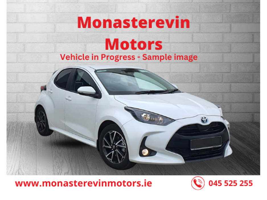 2025 Toyota Yaris HYBRID 115 LUNA €27,888