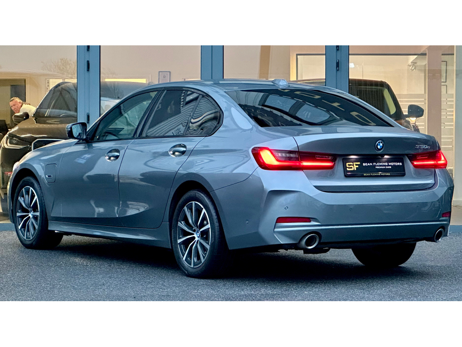 2024 BMW 3 Series 330e SPORT AUTO €40,950