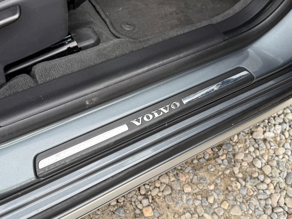 2015 Volvo S60 - image 19