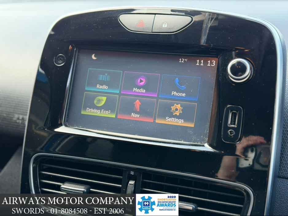 2017 Renault Clio - image 5