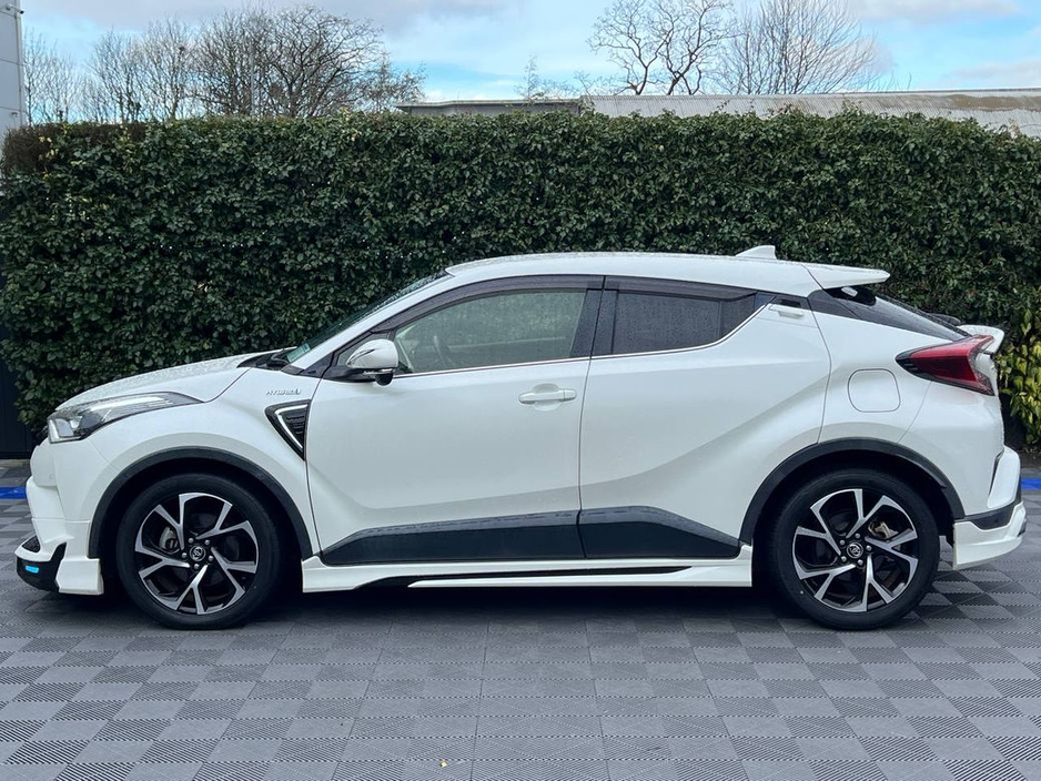 2018 Toyota C-HR MODELLISTA 1.8 HYBRID // 18" DIAMOND CUT ALLOYS // HEATED SEATS // PARKING SENSORS €19,900