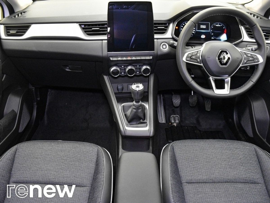 2023 Renault Captur - image 2