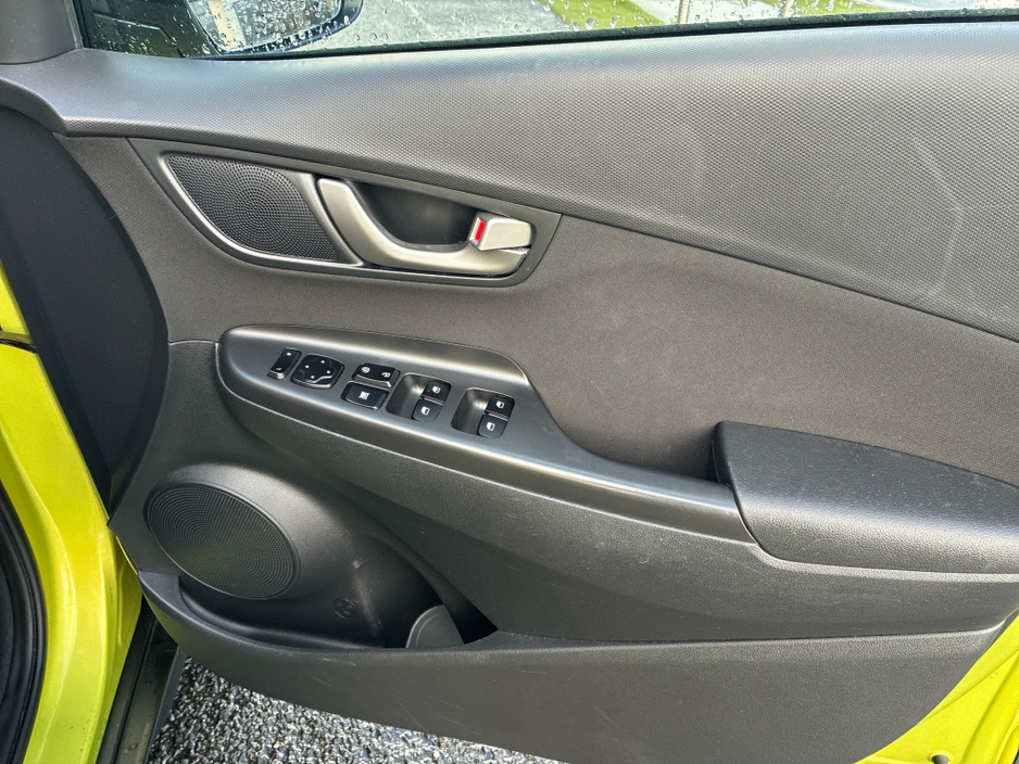 2019 Hyundai Kona KAUAI 2WD EXECUTIVE 5DR €17,950