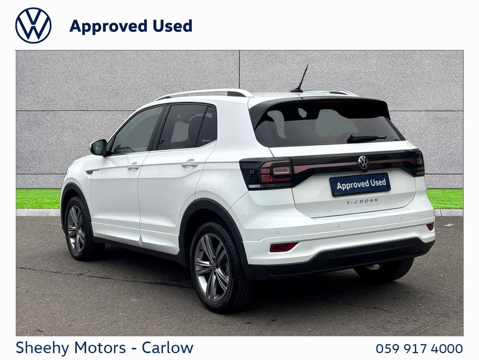 2023 Volkswagen T-Cross - image 3