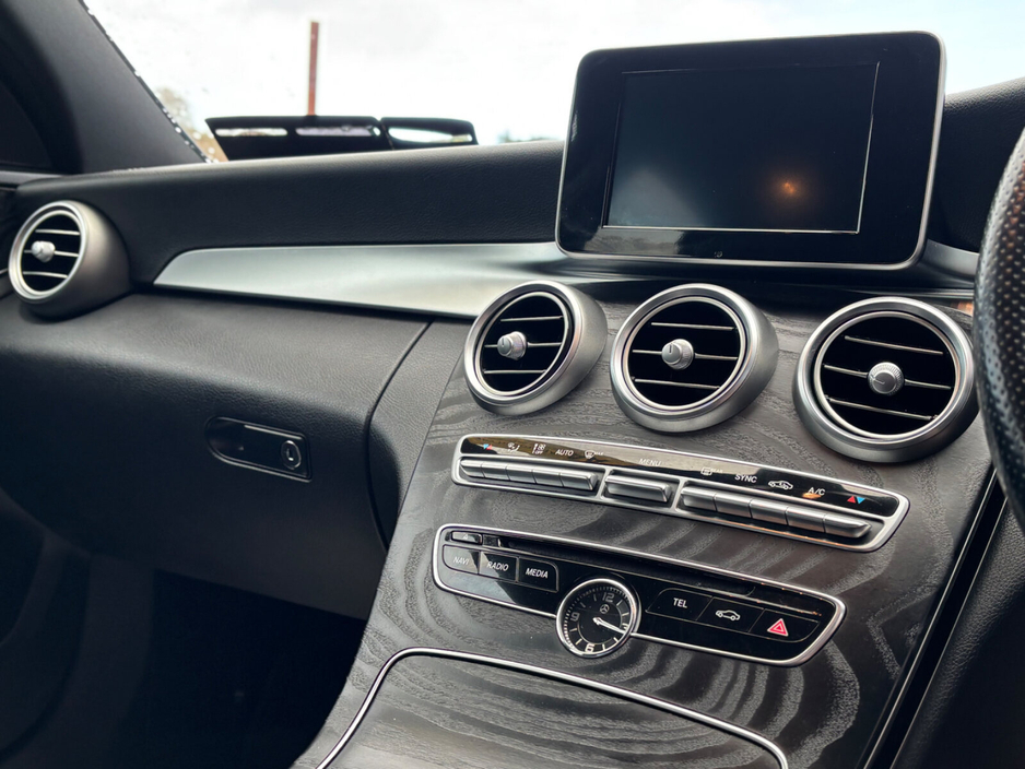 2016 Mercedes-Benz C Class - image 13