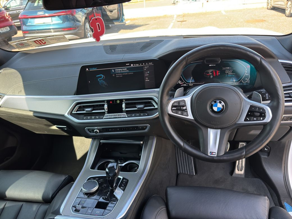 2021 BMW X5 - image 11
