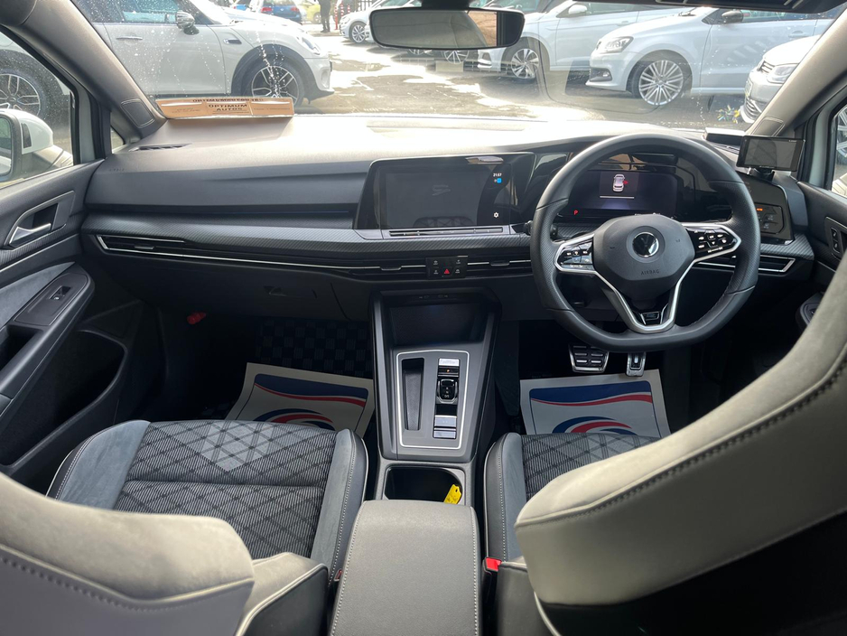 2021 Volkswagen Golf VW Golf R-line 1.5 mild hybrid, hugh spec 19"alloys €29,500