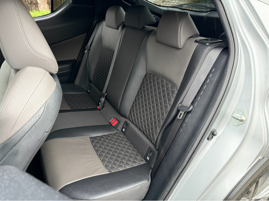 2023 Toyota C-HR HYBRID. .. #12 MONTH WARRANTY INCLUDED# .. FINANCE AVAILABLE €22,750