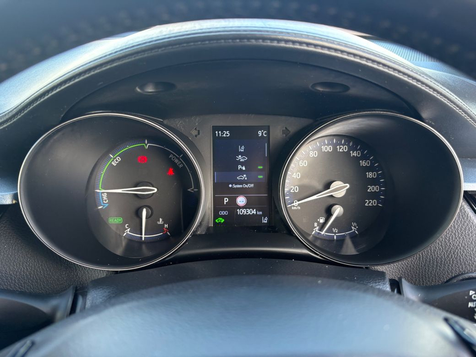 2022 Toyota C-HR 1.8 Hybrid Sport 4DR Auto, €26,900