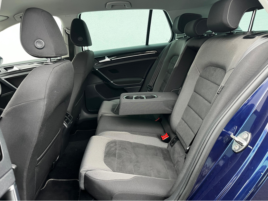2018 Volkswagen Golf - image 19