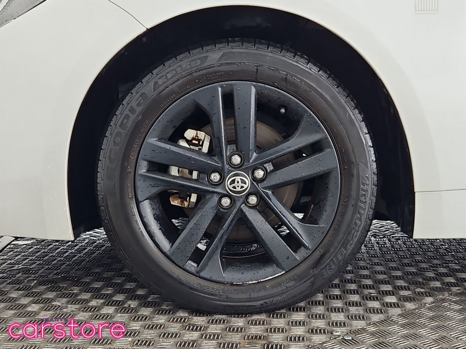 2022 Toyota Corolla - image 14