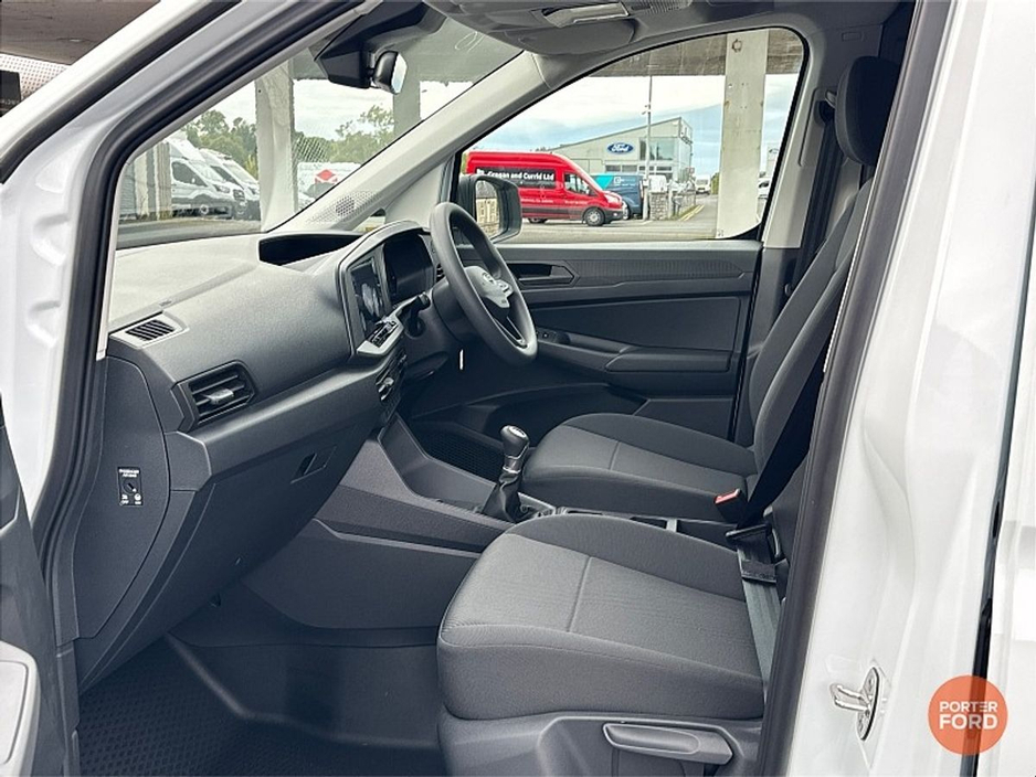 2026 Ford Transit Connect - image 4