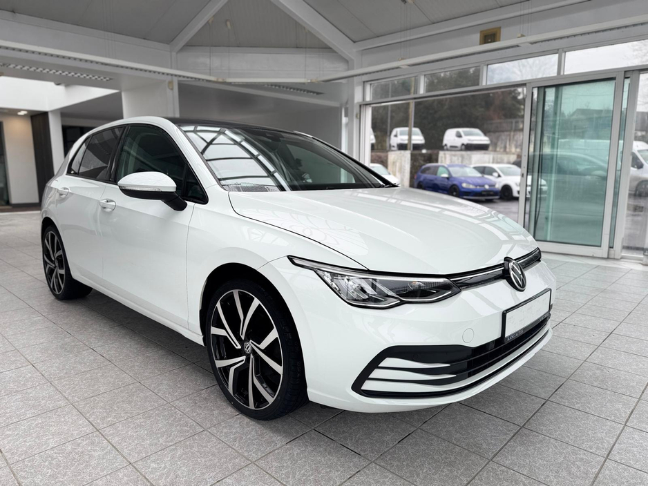 2020 Volkswagen Golf LIFE TSI €21,950
