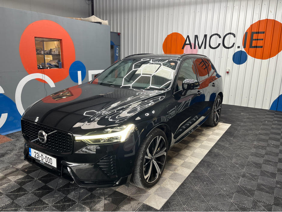 2023 Volvo XC60 - image 6