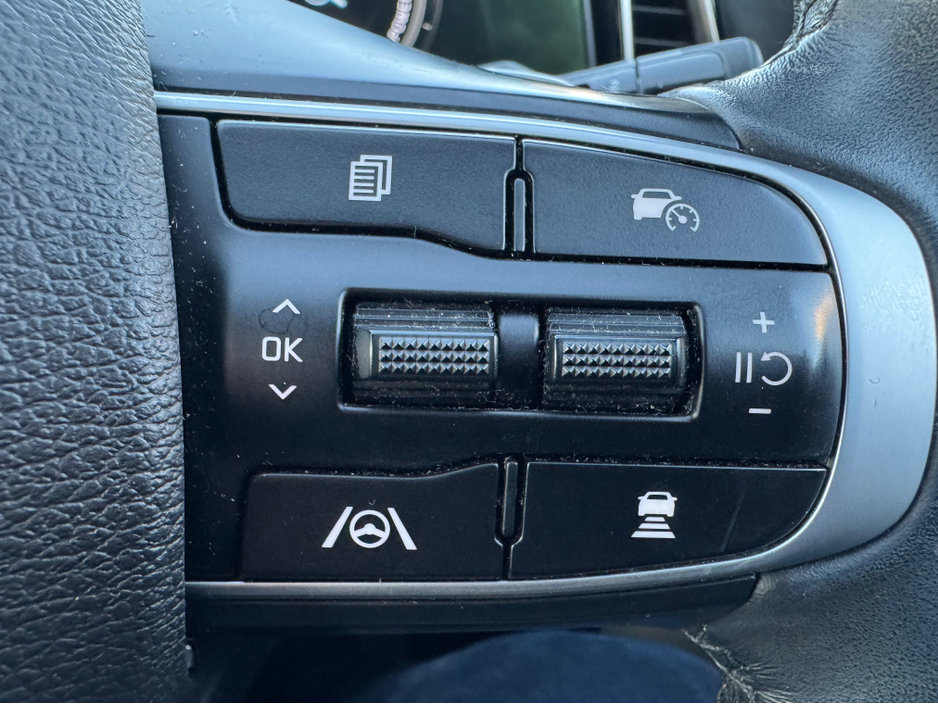 2023 Kia Sportage - image 17
