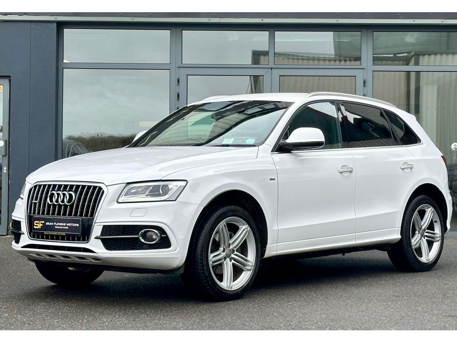 2017 Audi Q5 - image 2