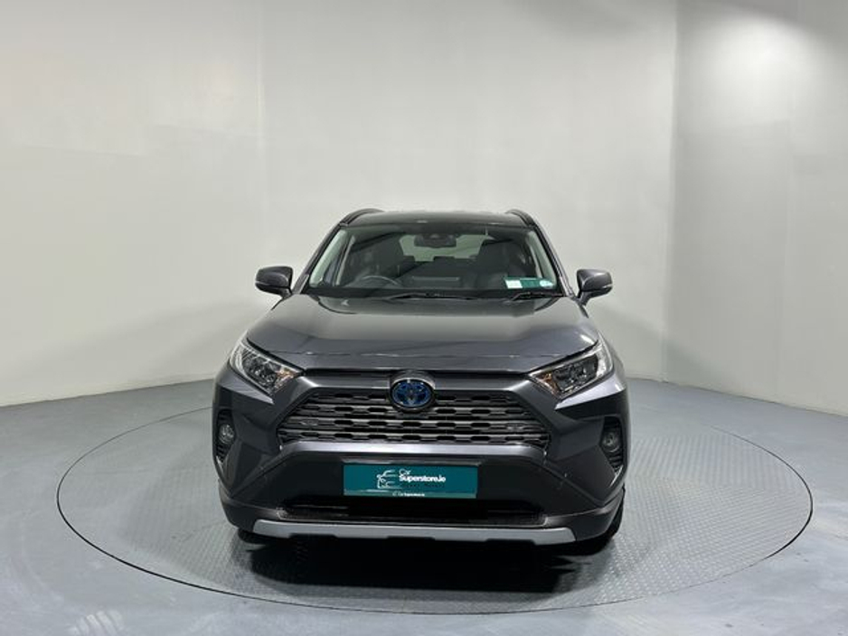 2021 Toyota Rav4 - image 2