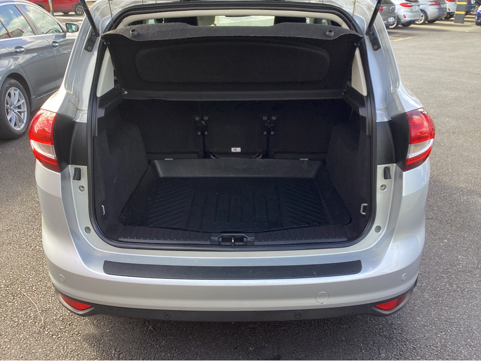 2017 Ford C-Max - image 16