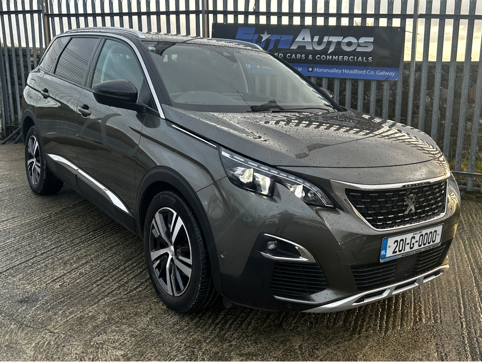 2020 Peugeot 5008 7 seater automatic sunroof high spec €29,995