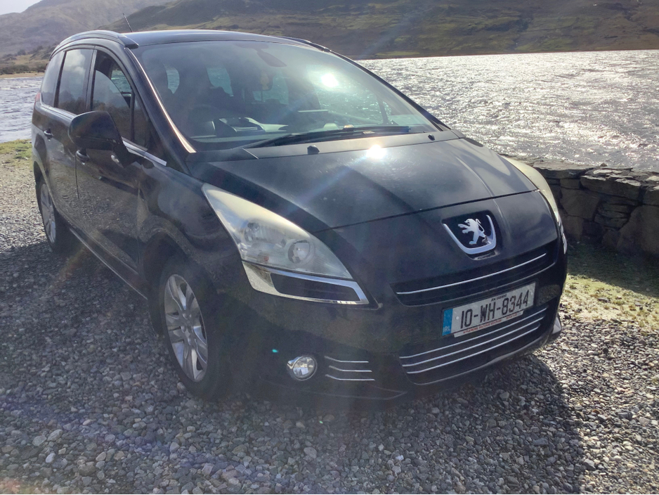 2010 Peugeot 5008 - image 20