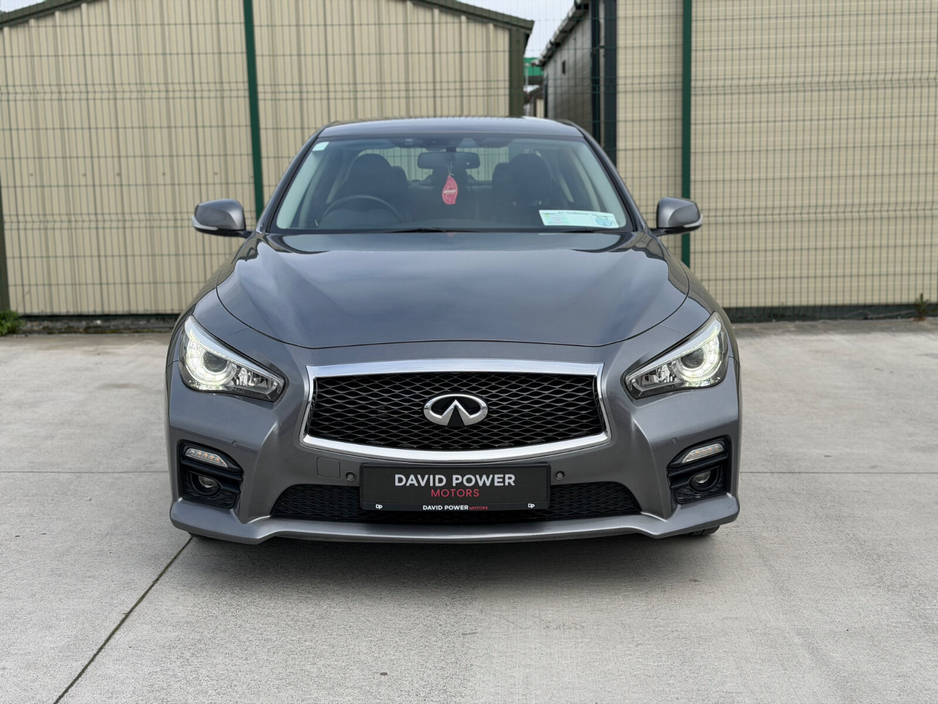 2016 Infiniti Q50 - image 2