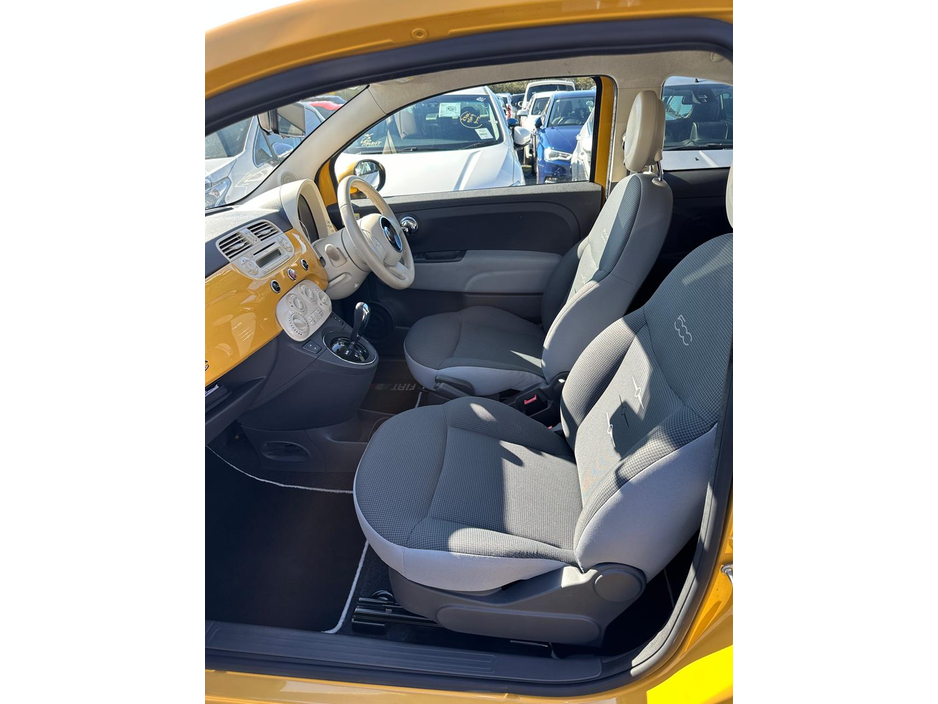 2015 Fiat 500 - image 13