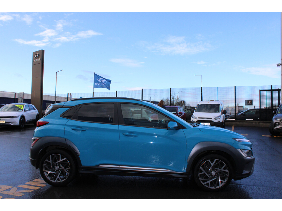 2023 Hyundai Kona 1.6 HYBRID Executive Two Tone Roof Auto €27,950