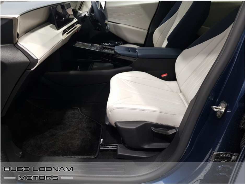 2026 DS Automobiles No8 - image 10