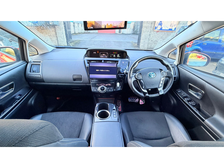 2016 Toyota Prius 1.8 Hybrid Luxury €16,300