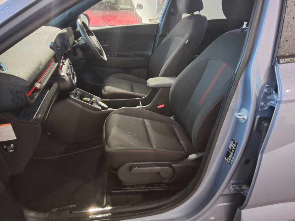 2025 Hyundai Kona - image 10