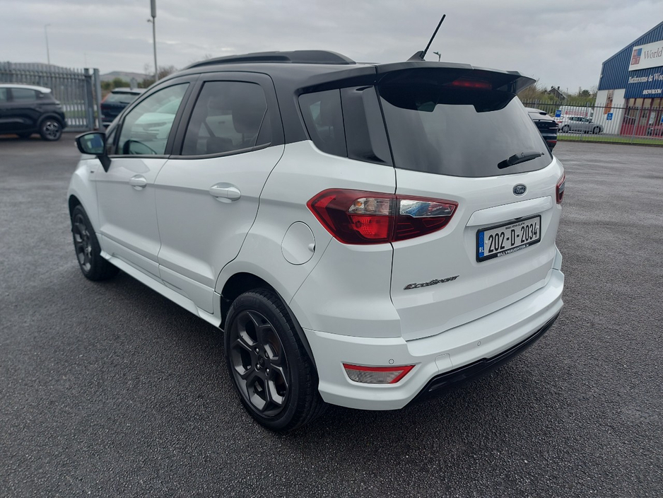 2020 Ford Ecosport - image 11