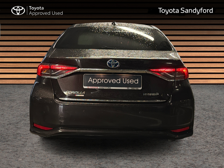 2019 Toyota Corolla - image 4