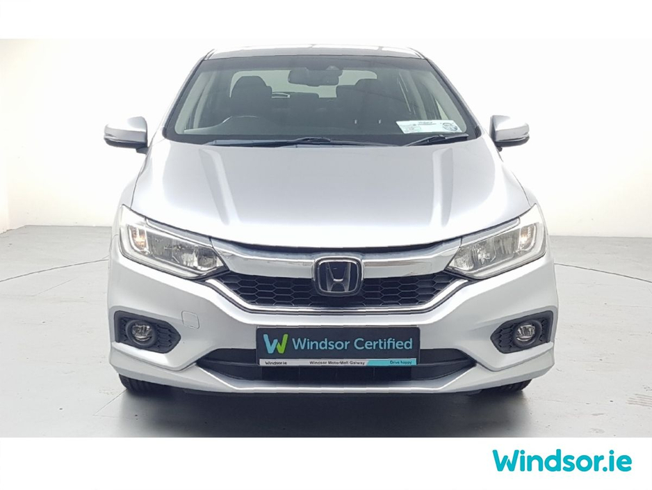 2018 Honda Grace - image 9